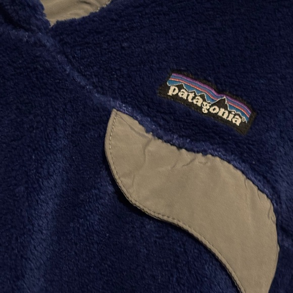 Patagonia Bluish Purple and Gray Women's Pullover - Picture 3 of 5